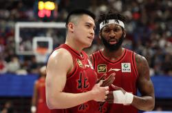 问鼎娱乐官方下载CBA季后赛窗口期走向成谜，广厦男篮手感冰凉，压力陡增，医务组通报恢复的简单介绍