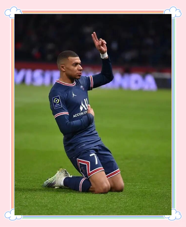 包含姆巴佩回归赛场,赛事规则更新首场状态亮眼,西班牙队观众沸腾!的词条 包含姆巴佩回归赛场,赛事规则更新首场状态亮眼,西班牙队观众沸腾!的词条